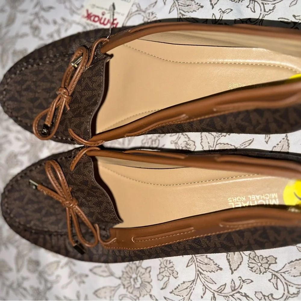 MICHAEL Michael Kors Brown and Gold Loafers - Picture 5 of 6